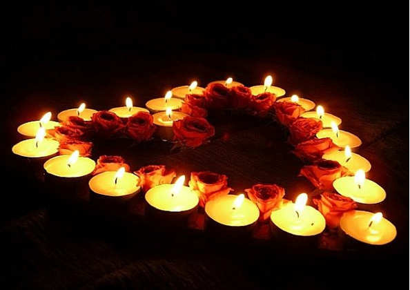набор из ароматических свечей